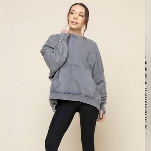 NWOT POPFLEX Boxy Crewneck